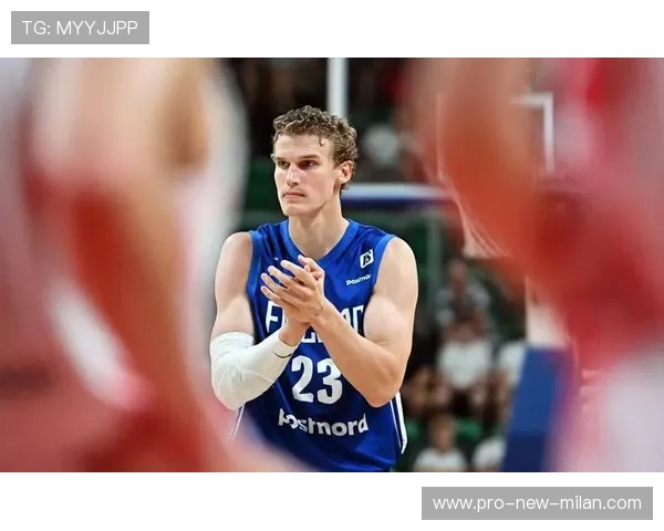 爵士双星难救主！马尔卡宁＋乔治合砍仍饮恨